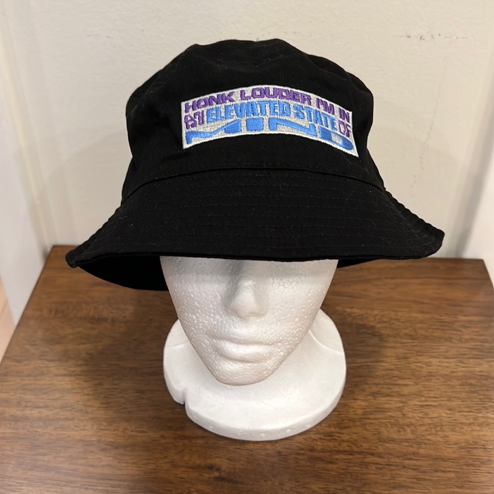 HONK LOUDER I’M IN AN ELEVATED STATE OF MIND BUCKET HAT